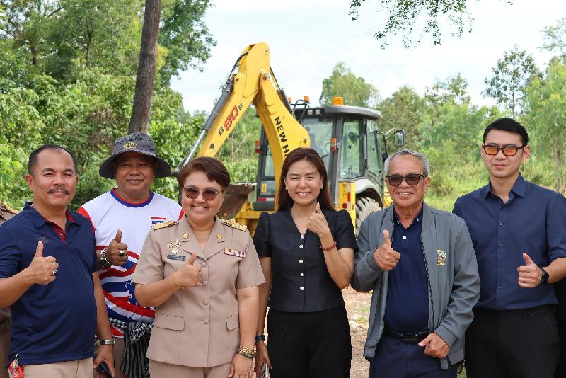 ตรวจสอบปัญหาน้ำท่วมขังบริเวณถนนสายบ้านเป็ด–บ้านทุ่ม